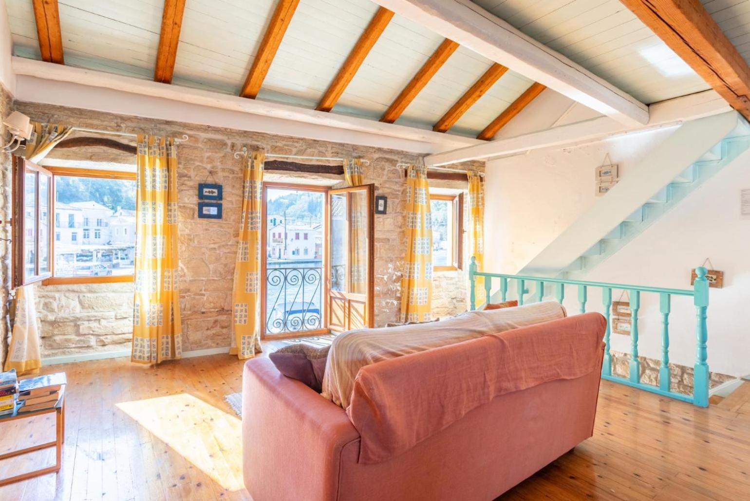 Spiros Jetty House Apartment Longos  ภายนอก รูปภาพ