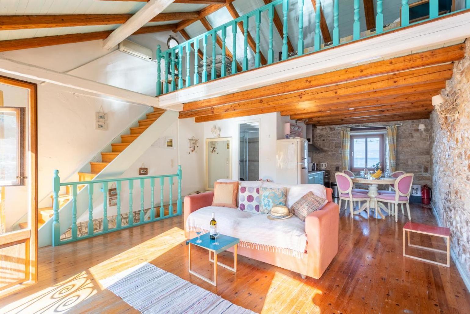 Spiros Jetty House Apartment Longos  ภายนอก รูปภาพ